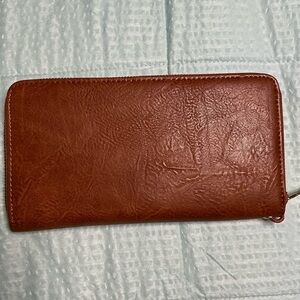 Beverage Elegant Brown Leather Wallet